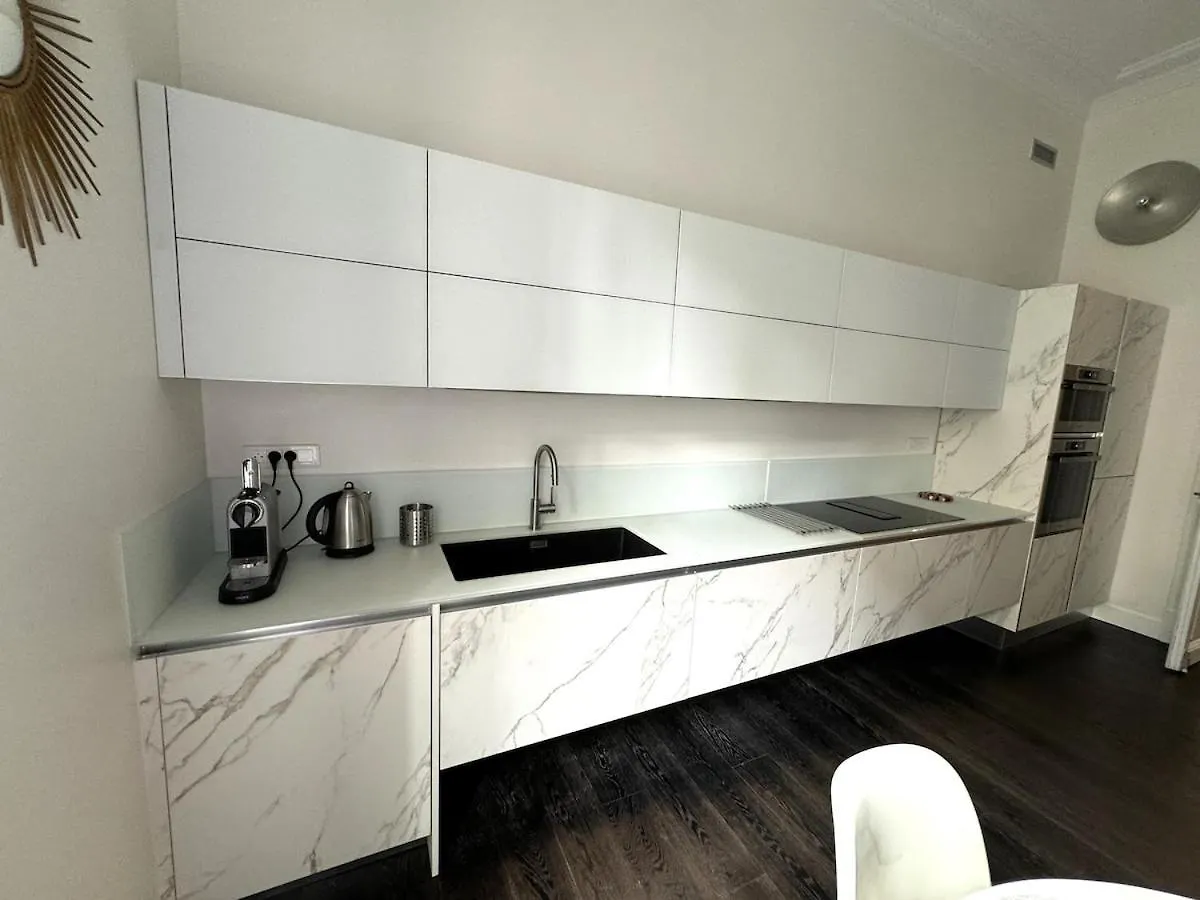 Carre D'Or, Superbe Apartment Sur Jardin, Elegant Et Ensoleille Nice