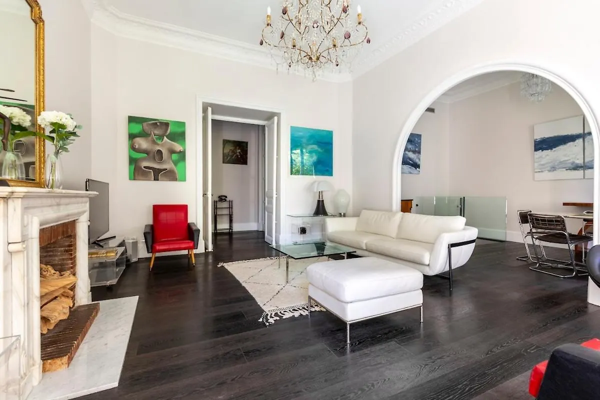 Carre D'Or, Superbe Apartment Sur Jardin, Elegant Et Ensoleille Nice
