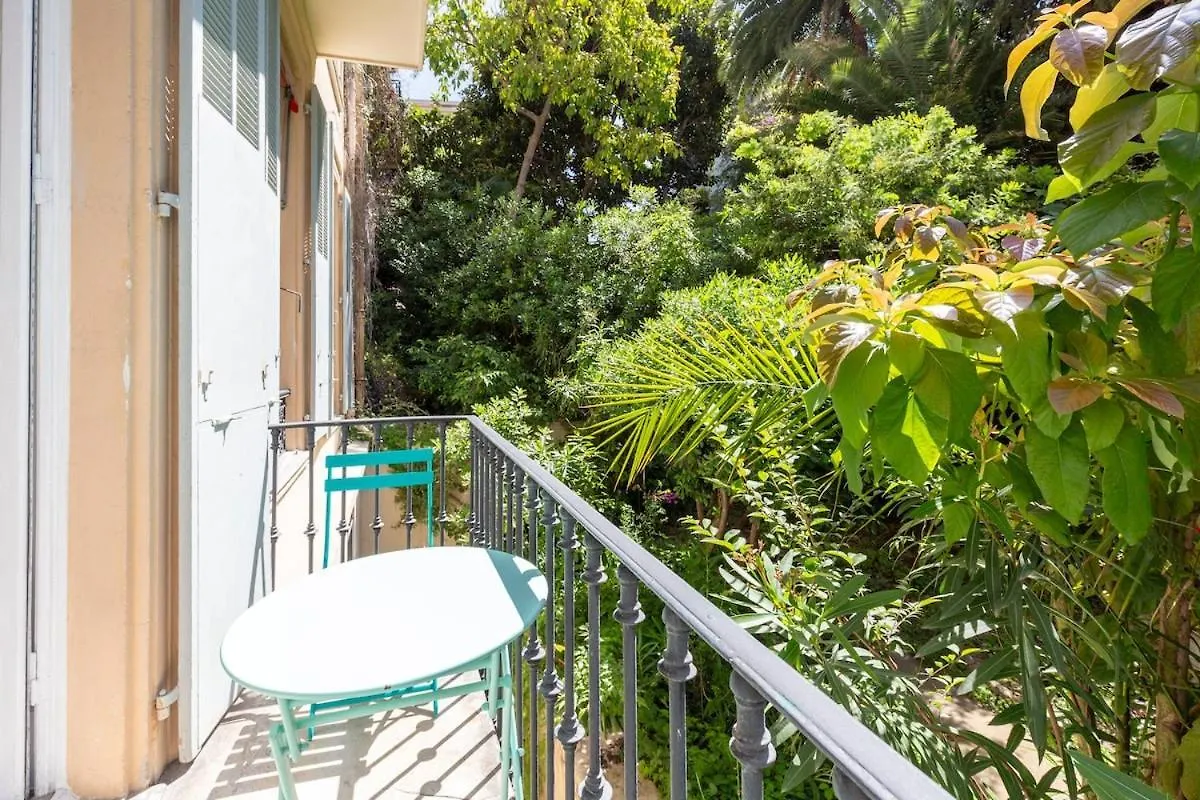 Carre D'Or, Superbe Apartment Sur Jardin, Elegant Et Ensoleille Nice 0*,  France